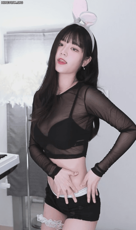 쵸단 은꼴사진 모음 (팬티 노출 등) 썸네일
